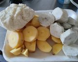 Foto del paso 1 de la receta: Pasteles de arracacha, yuca y queso🧀🥟🧆