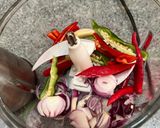 Gambar langkah 2 resipi Nasi Goreng Ayam (R375).
