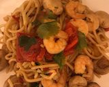 A picture of step 1 of Prawn & Mushroom Noodles.