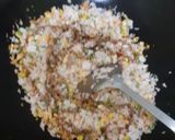 Foto langkah ke 4 dari resep Nasi goreng sayuran.