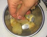 A picture of step 4 of Roasted chutney.