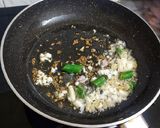A picture of step 2 of Aloo Beans sabji.