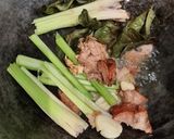 Foto langkah ke 1 dari resep Ayam Kecap Manis.