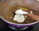 A picture of step 8 of Egg Malai Curry.