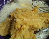 Foto langkah ke 3 dari resep Kue Lumpur Ubi Kuning, lembut & lumer.