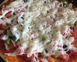 A picture of step 3 of Tawa veggie pizza.