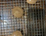 Foto del paso 5 de la receta: Tortuguitas de chocolate y caramelo