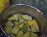 A picture of step 1 of Raw mango curry.