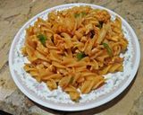 A picture of step 3 of Chicken spicy pasta.