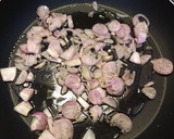 Foto del paso 2 de la receta: Brócoli con bacon y piñones
