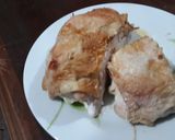 Foto del paso 1 de la receta: Pechugas rellenas de jamón y queso y aceitunas!