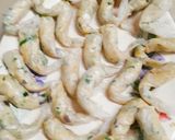 Hình bước làm 2 của món Tôm thẻ kho tiêu(món chay)