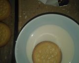A picture of step 4 of Chocolate Biscuit pudding.
