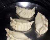 A picture of step 5 of Veg momos.