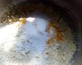 A picture of step 3 of Chicken bread pakora.