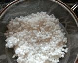 A picture of step 2 of Sabudana khichdi.