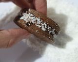 Foto del paso 5 de la receta: 🥳 Receta N° 100 - Alfajor de harina integral y cacao + dulce de