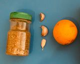 Foto del paso 1 de la receta: Ossobuco en salsa perfumada a la naranja y Malbec
