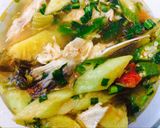 Hình bước làm 4 của món Canh chua cá hồi kiểu miền tây