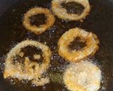 Foto langkah ke 6 dari resep Onion Rings.
