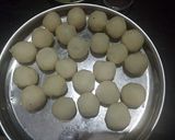 A picture of step 8 of Suji/Semolina Balls.