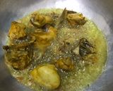 Gambar langkah 1 resipi Ayam Cili Api Hijau Simple.