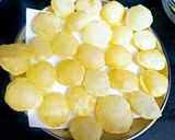 A picture of step 4 of Puchka With Aloo Masala And Colourful Boondi Pani.