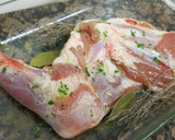 Foto del paso 5 de la receta: Pierna de cordero lechal al horno