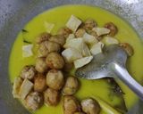 Foto langkah ke 4 dari resep Bola Bola Ayam Opor Santan.