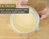 Foto langkah ke 2 dari resep Poffertjes / Kue Cubit Belanda Devina Hermawan.