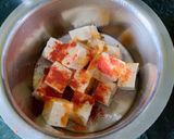 A picture of step 1 of Creamy Paneer Curry.