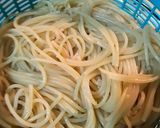 Foto langkah ke 1 dari resep Aglio olio with chicken sausage.