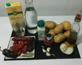 Foto del paso 1 de la receta: Patatas a la riojana