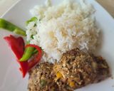 Foto del paso 3 de la receta: Croquetas de jurel con verduras acompañadas de arroz y morrón