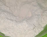 Foto del paso 2 de la receta: Pizza casera en la plancheta