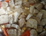 Foto langkah ke 3 dari resep Sup Jagung Wortel Tempe.