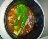 Foto langkah ke 5 dari resep Ayam Tumis Pokcoy.