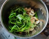 सुरती उंधीयु पुरी (Surti Undhiyu Puri Recipe In Marathi) रेसिपी स्टेप 3 फोटो 