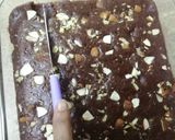 A picture of step 7 of Brownie Cake.