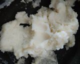 A picture of step 2 of Jhinuk kheer.