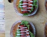 Foto langkah ke 4 dari resep Hotdog Mie.
