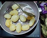 A picture of step 4 of Restaurant style pani poori.