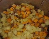 Foto del paso 2 de la receta: Papas con mote (amor de madre)
