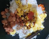 Foto langkah ke 3 dari resep Nasi Goreng Solaria.