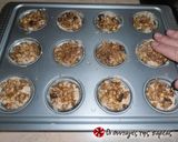 Φωτογραφία βήματος 21 της συνταγής Muffins μήλο και κανέλλα. Και η επικάλυψη; Streusel!