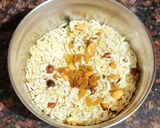 A picture of step 7 of Poha Chivda.