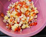 A picture of step 1 of Black Chickpeas Salad.