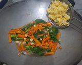 Foto langkah ke 6 dari resep Cah Sawi Hijau Wortel Telur🥬🥕🍳Simpel, sehat, dan kuahnya gurih bening.