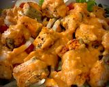 Hình bước làm 6 của món Salad Cá Hồi Sốt Trứng, Tôm Khô