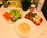 Hình bước làm 1 của món Cháo Nấm (chay mặn đều được)